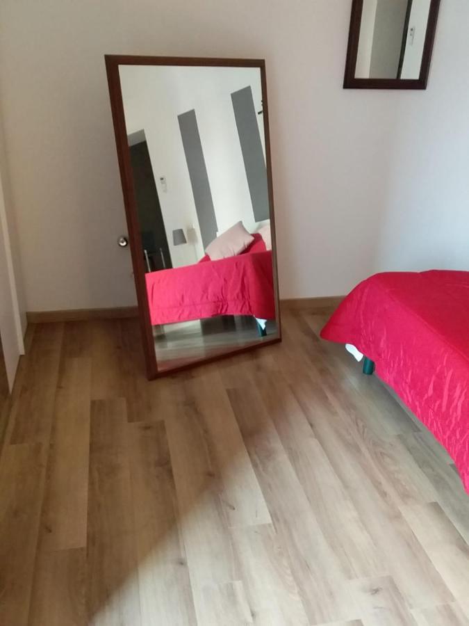 Ferienwohnung Monolocale Arredato Con Una Camera Parma Exterior foto